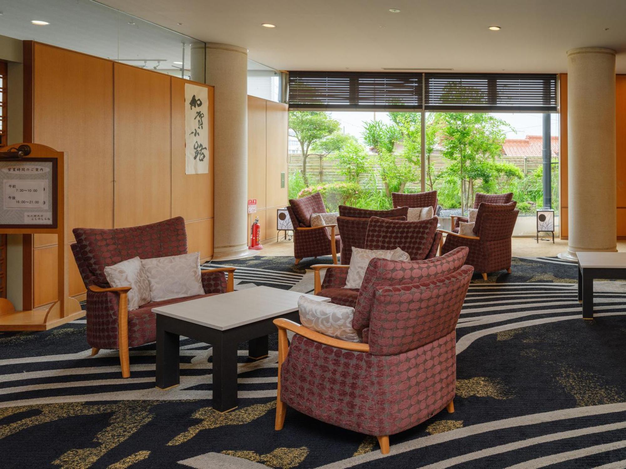 Apa Hotel & Resort Kaga Katayamazu Onsen Kasuikyo Εξωτερικό φωτογραφία